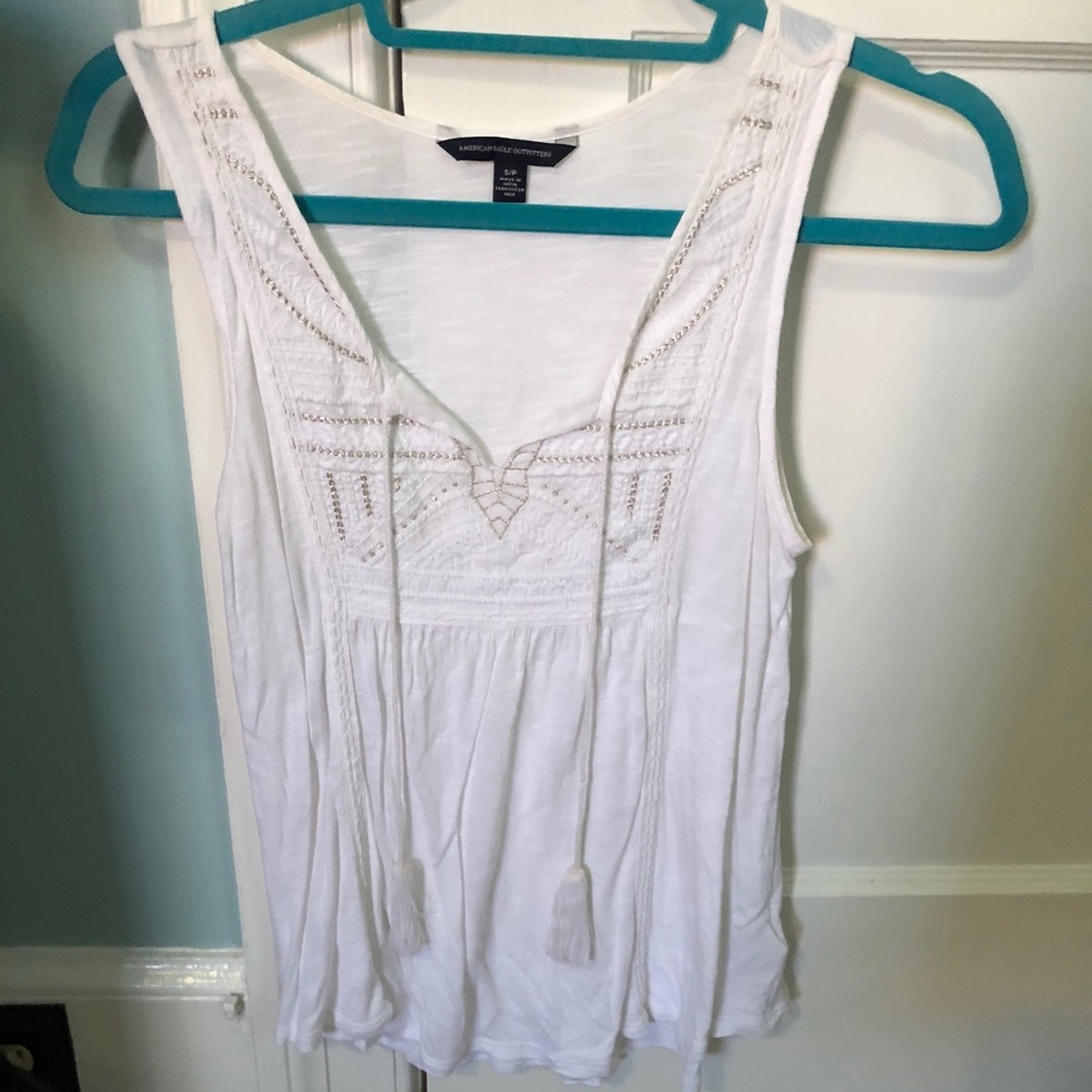 Tops - Picture 2 of 4